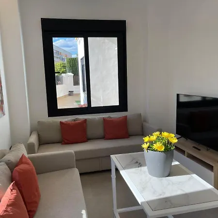 Apartment Hacienda La Sierra *
